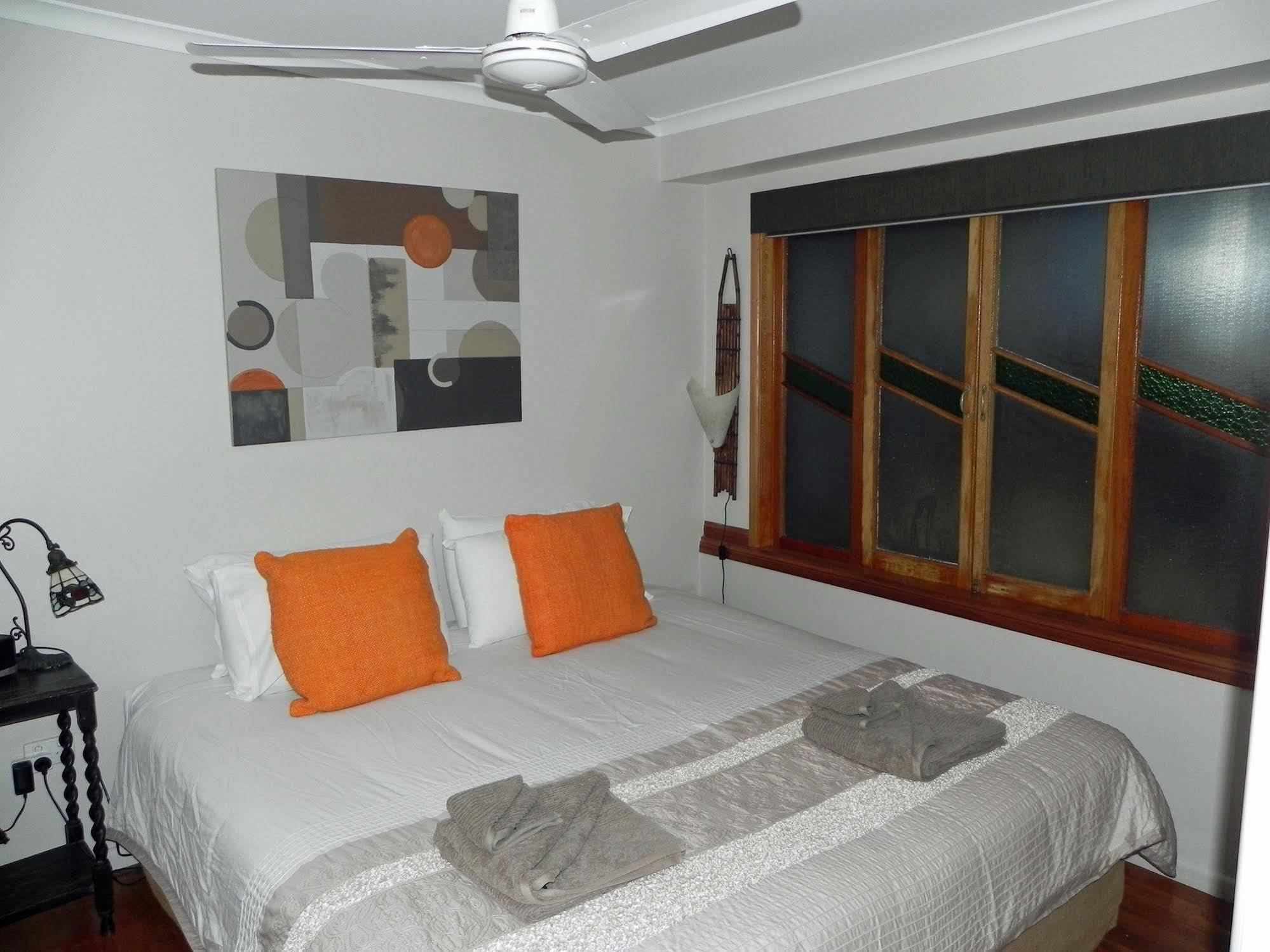Airlie Waterfront Bed & Breakfast Airlie Beach Dış mekan fotoğraf